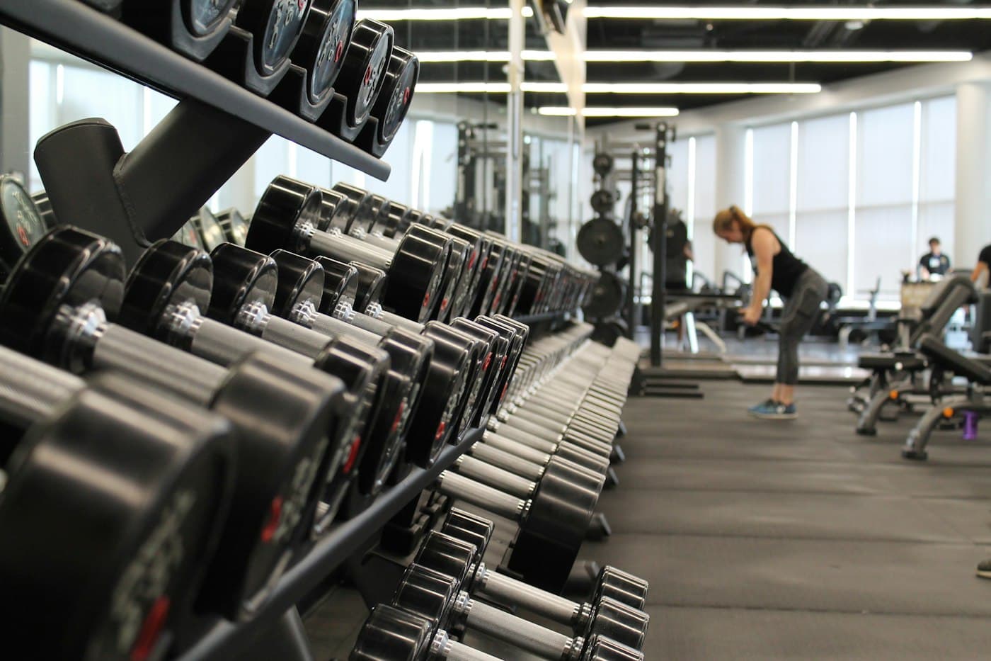 Strength training with free weights